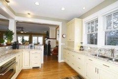 genMid.1004275764_7_0-2-Chad-Smith