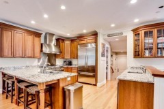 genMid.1005814107_3_5-2-Chad-Smith